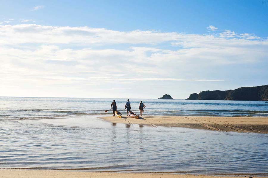 Sea Kayaking Abel Tasman National Park New Zealand
