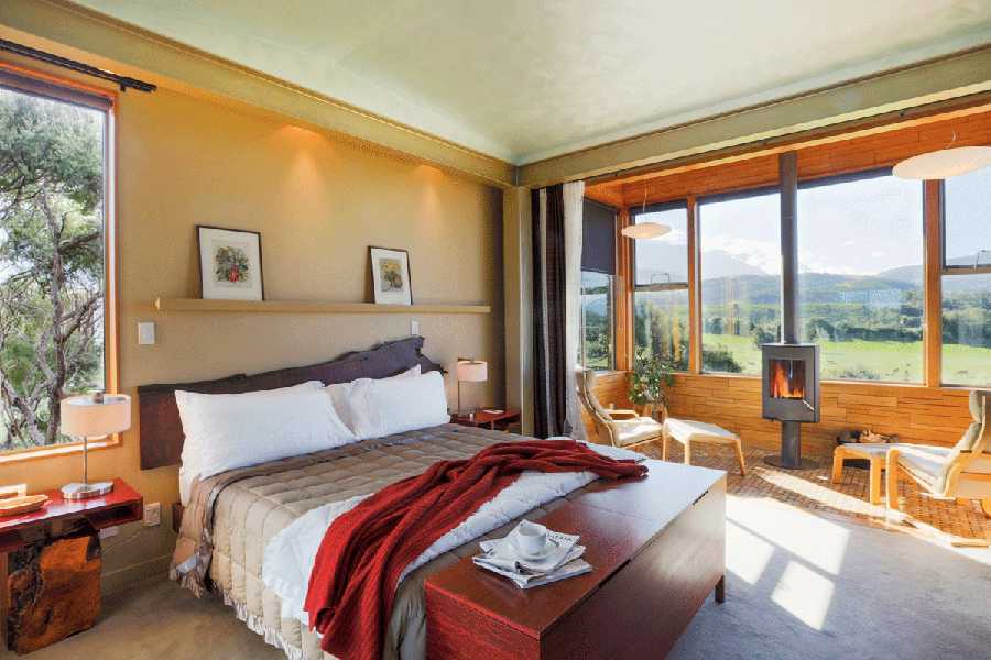Hapuku Lodge and Treehouses Kaikoura tree houses luxury lodge and romantic escape in New Zealand