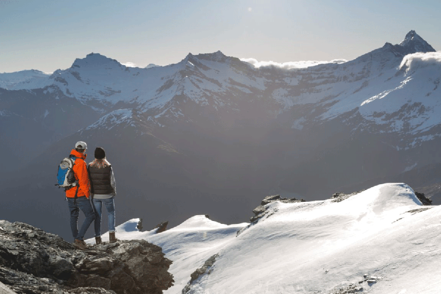 Wanaka hikes Mount Aspiring National Park Minaret Station heli hiking